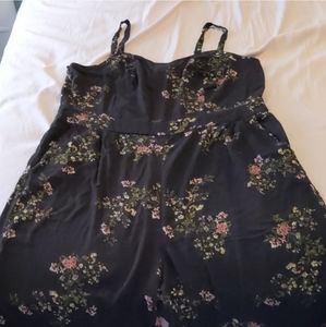 Comfortable jumpsuit with pockets